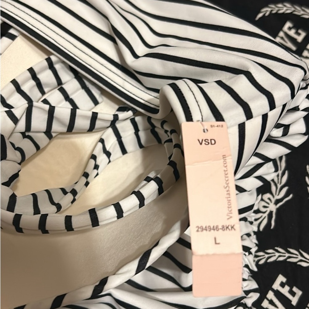 Victoria's Secret Monochrome Striped Swimwear with Ruched sides - Picture 3 of 6